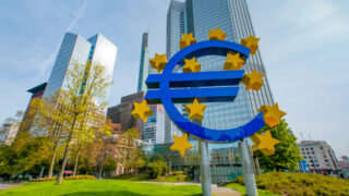 Эксперты: в марте было увеличение промышленного производства еврозоны в годовом выражении