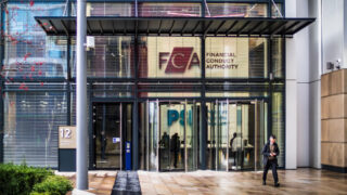 FCA предлагает упростить правила листинга на биржах Великобритании для расширения круга эмитентов