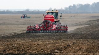 Фермеры получили субсидии на покупку удобрений на сумму 7,5 миллиардов тенге