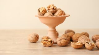 Флаванолы помогают улучшить память у пожилых людей, утверждают ученые