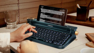 Компания из Кореи разработала клавиатуру с дизайном старой печатной машинки