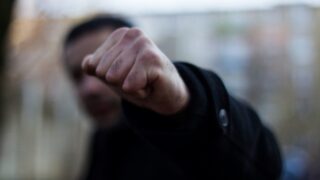 Молодежь устроила массовую драку в Алматы