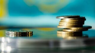 «Нацфонд — детям»: стало известно, сколько получат те, кому в следующем году исполнится 18 лет