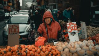 Объем розничных продаж в США в апреле вырос меньше ожидаемого