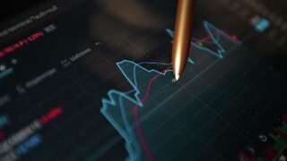 Публикация макростатистики привела к снижению европейских фондовых бирж