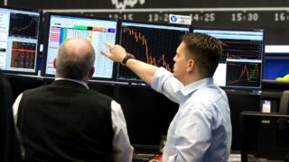 Рост фондовые индексы США растут с выходом макростатистики