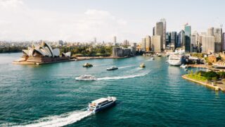 Розничные продажи в Австралии увеличились на 0,4% в марте