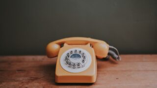 Сотрудница одного из БВУ в РК предоставила личные данные клиента мошеннику