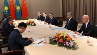 Токаев встретился с председателем правления Huawei и обсудили проекты цифровизации