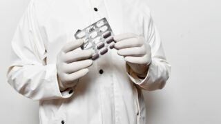 В Минздраве Казахстана высказались о росте цен на лекарства