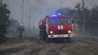 В Петропавловске крупный пожар потушили ночью 8 мая, он уничтожил 9 зданий