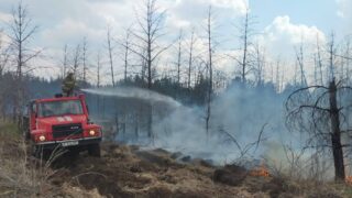 В районе пожара в Абайской области было эвакуировано примерно 300 человек