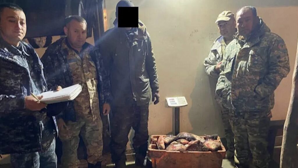 В ЗКО задержали несколько человек по подозрению в браконьерстве