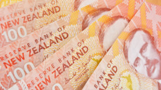 Валюты Австралии и Новой Зеландии стремятся к снижению