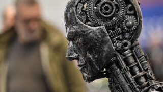 Внедрение ИИ за пять лет изменит почти четверть рабочих мест в мире: доклад ВБ