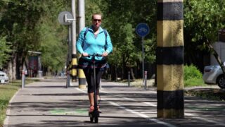 Жесткие ограничения хотят ввести для самокатчиков в Казахстане 