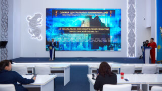 Аким Туркестанской области оправдался по поводу высоких тарифов на воду для аграриев