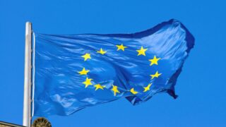 Аналитики прогнозируют рост розничных продаж в еврозоне в апреле 2023 года