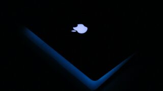 Apple будет предупреждать о противопоказаниях использования новой гарнитуры смешанной реальности