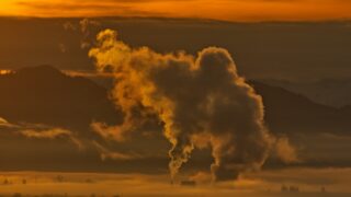 «АрселорМиттал Темиртау» выплатит свыше 1 млрд тенге за загрязнение воздуха