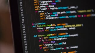 Бесплатное обучение IT-профессиям доступно для женщин в Казахстане