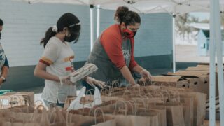 Британские военные обращаются за помощью к пищевым банкам из-за кризиса