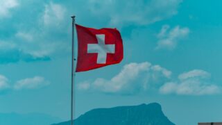 ЦБ Швейцарии готов ужесточить денежно-кредитную политику в будущем