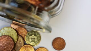 Депозиты в казахстанских банках достигли 30,6 трлн тенге в мае 2023 года