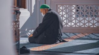 ДУМК предупреждает: перед Курбан Айт активизировались мошенники