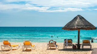 Из-за нехватки денег все больше казахстанцев отказываются от летнего отпуска