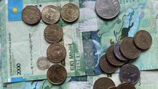 Нацбанк Казахстана снова начал покупать ценные бумаги зарубежных стран