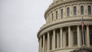 Палата представителей США приняла закон о повышении потолка государственного долга