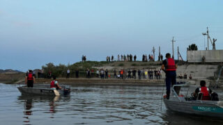 Продолжаются поиски двух братьев, предположительно утонувших в реке Урал в Атырау