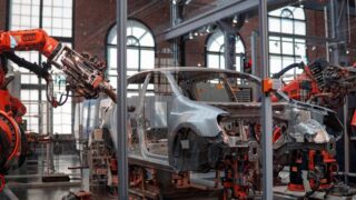 Производство автомобилей в Британии выросло на 27% в мае 2023 года