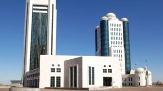 Сбой в системе. Что происходит с бюджетом и банками Казахстана?
