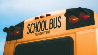 С начала 2023 года в регионы Казахстана поступило 246 школьных автобусов