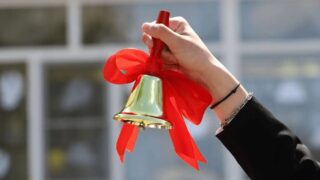 С окончанием учебного года поздравил школьников Министр образования