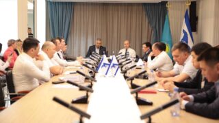 В партии «Ақ жол» обсудили подходы нового Налогового кодекса