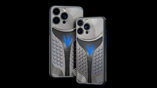 В России показали люксовый iPhone 15 в стиле электромобилей