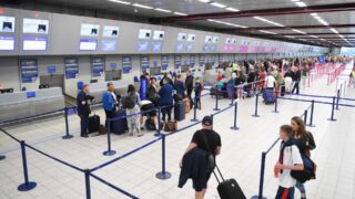 За три месяца в аэропорту Астаны выявили 5177 «запрещенок» — кастеты, взрывчатые вещества и яды