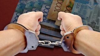 Женщина отдала мошенникам 55 тысяч долларов, чтобы «спасти дочь от наказания»