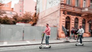 Алматы — столица самокатных аварий: половина всех ДТП в стране пришлась на один город