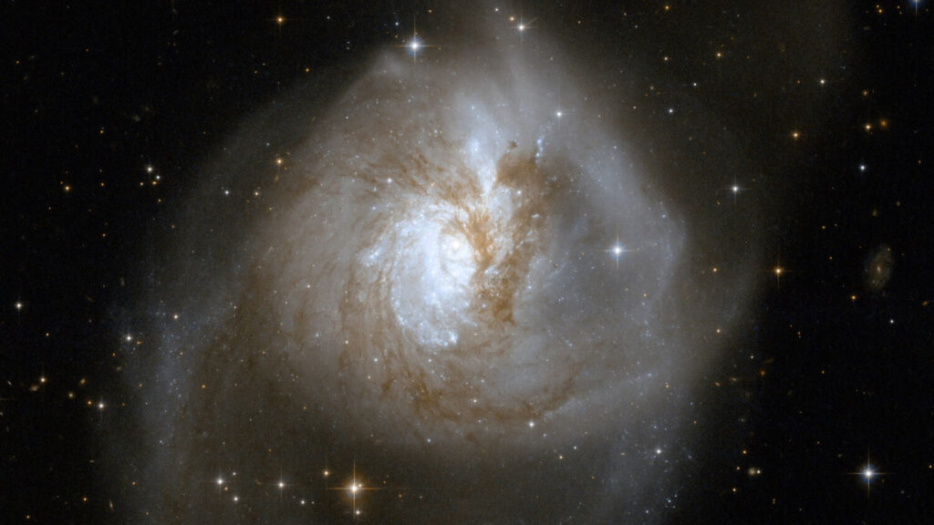 Фото: NASA, ESA, the Hubble Heritage (STScI/AURA)-ESA/Hubble Collaboration, and A. Evans (University of Virginia, Charlottesville/NRAO/Stony Brook University)