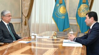 Касым-Жомарт Токаев провел встречу со спикером Мажилиса