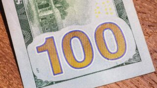 Курсы доллара и йены перед публикацией статистики о потребительских ценах в США