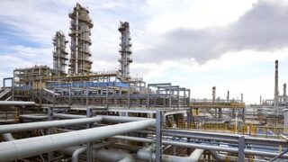 Минэнерго опровергло информацию об остановке работы трех НПЗ в Казахстане