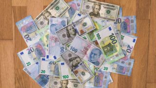 Обновлен исторический минимум турецкой лиры — 27 лир за 1 доллар