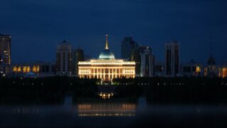 Президент Казахстана подписал закон с обязанностями для блогеров