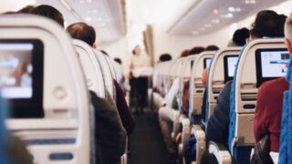 Самолет совершил вынужденную посадку в Кызылорде