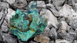 Стоимость меди продолжает снижаться